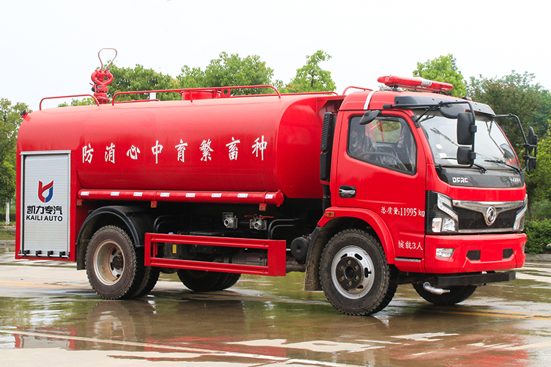 東風(fēng)大多利卡消防灑水車（8方）