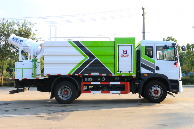 東風(fēng)D9抑塵車(chē)（方罐）（11.5方）（30~100米霧炮）