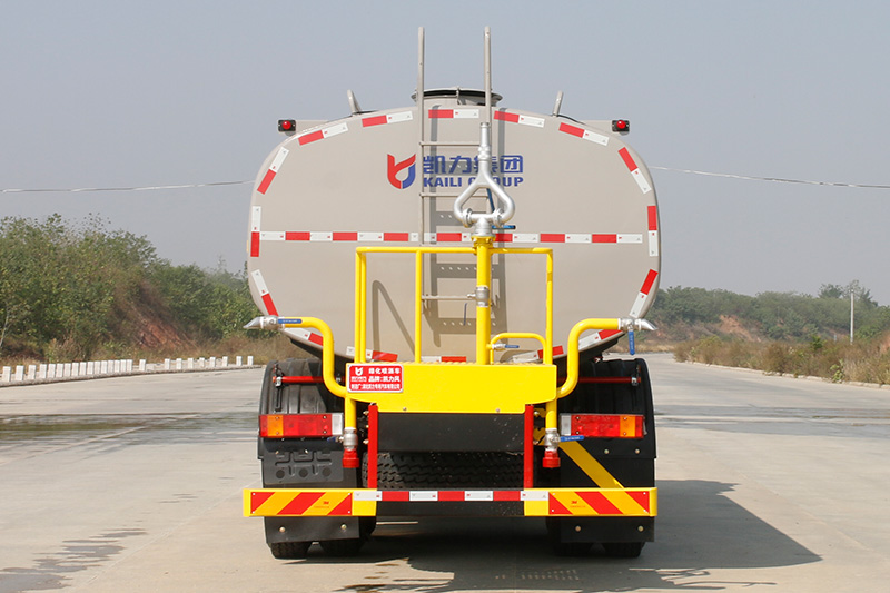 華神T5后八輪灑水、霧炮車
